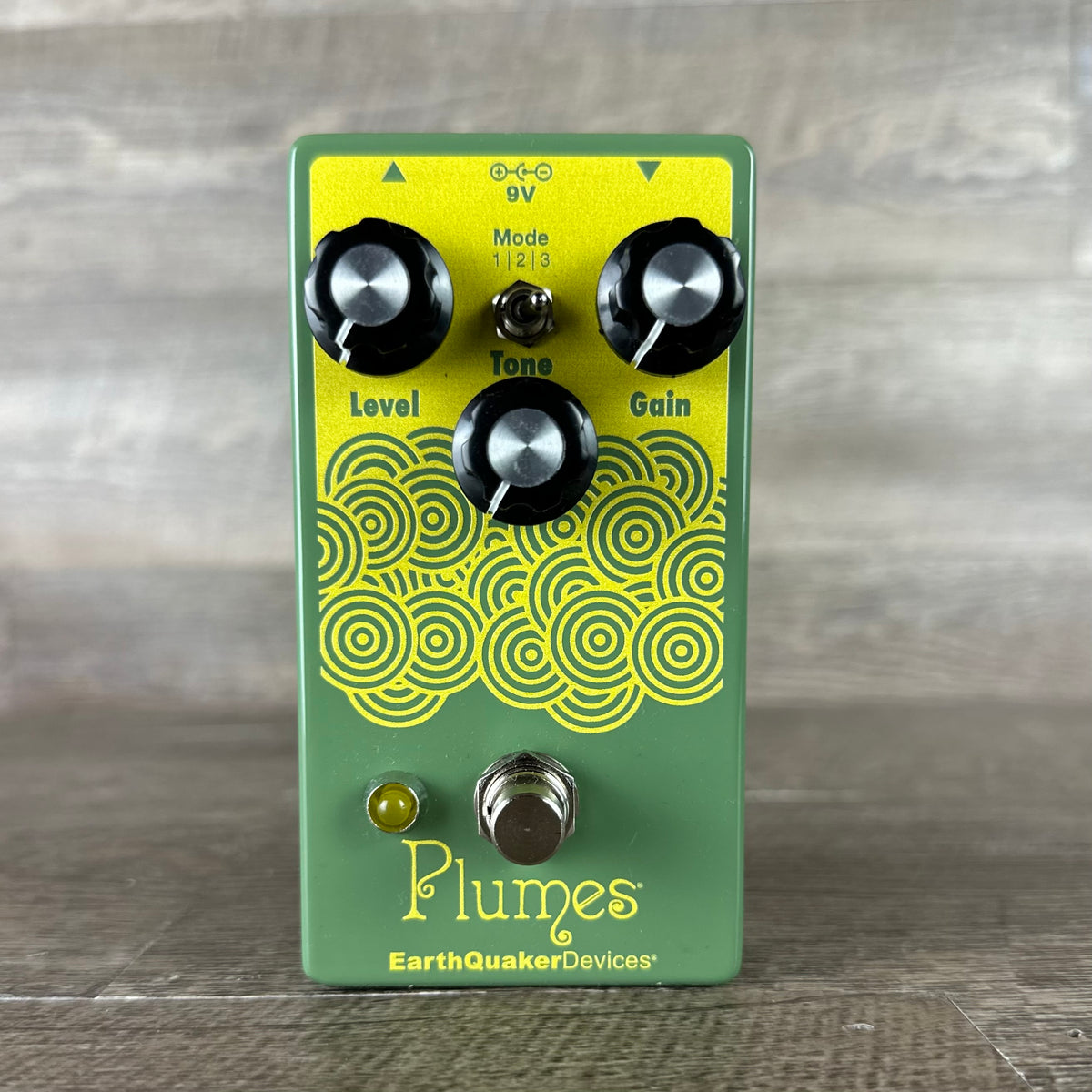 EarthQuaker Devices Plumes Small Signal Shredder – BCR Music & Sound