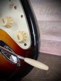 2002 Fender Classic Series ’60s Stratocaster – 3-Color Sunburst – Made in Mexico – USED