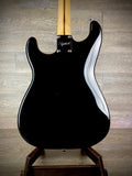 Squier by Fender Stratocaster – Black w/ White Pickguard (USED-Mint)
