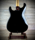 Squier by Fender Stratocaster – Black w/ White Pickguard (USED-Mint)