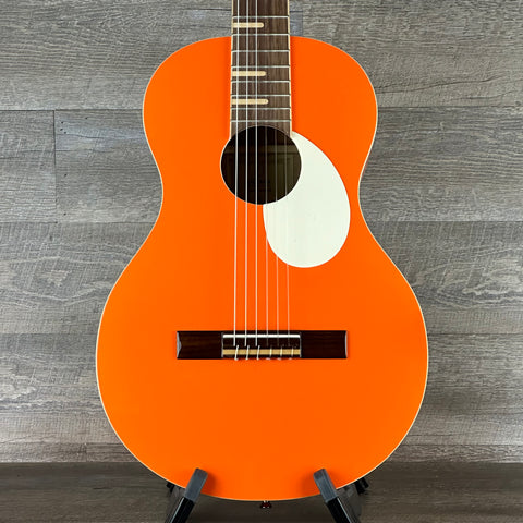 Ortega Gaucho RGA-PLT Nylon - Orange – BCR Music & Sound